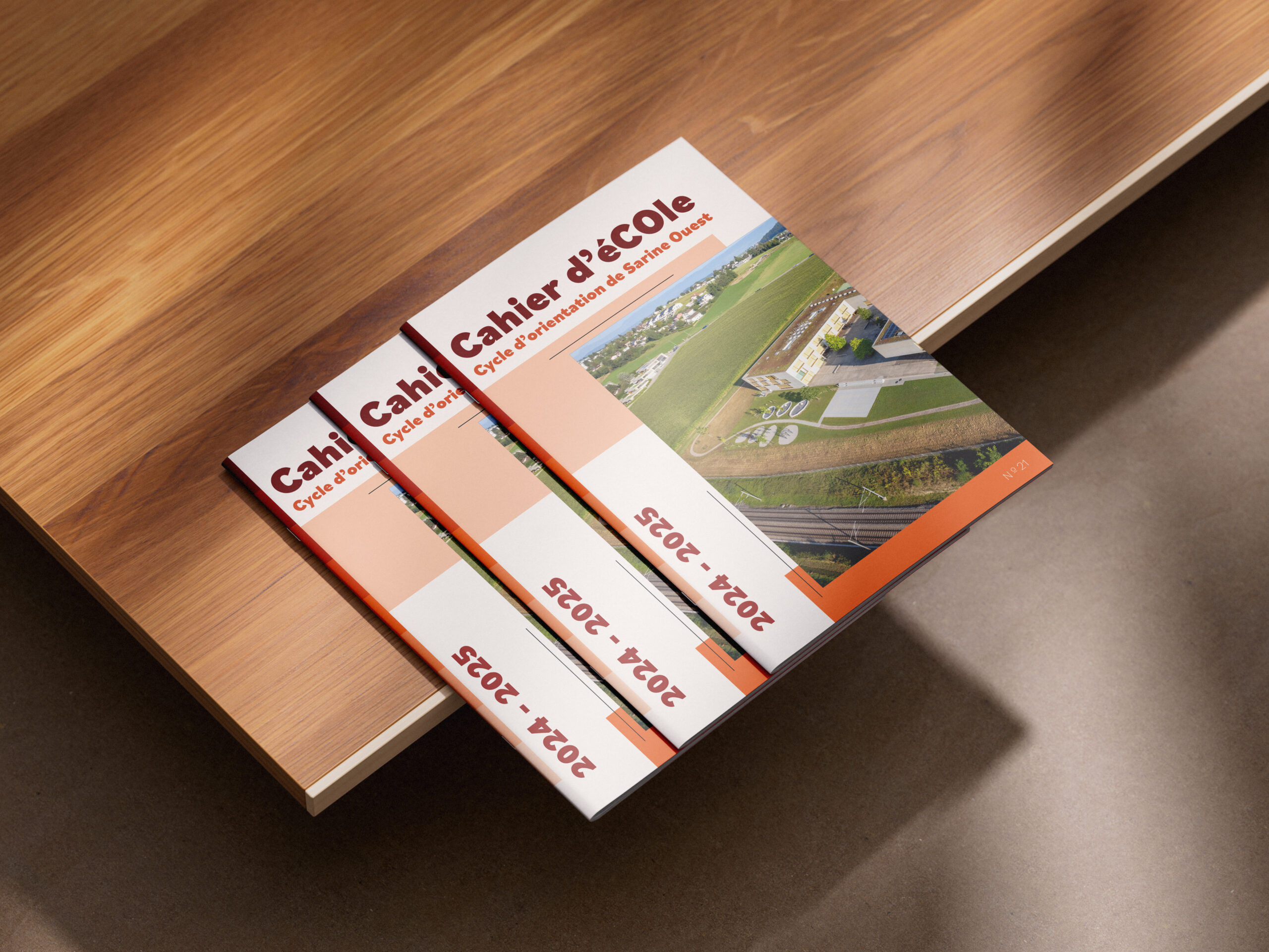 Brochure_Mockup_3